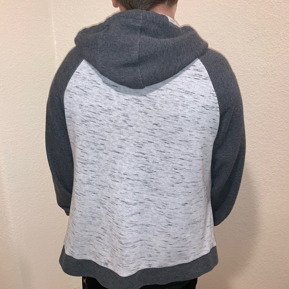 Grey and white zip up hoodie - Picture 3 of 8